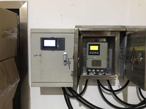 聯測流量積算儀使用現場 聯測流量積算儀使用現場